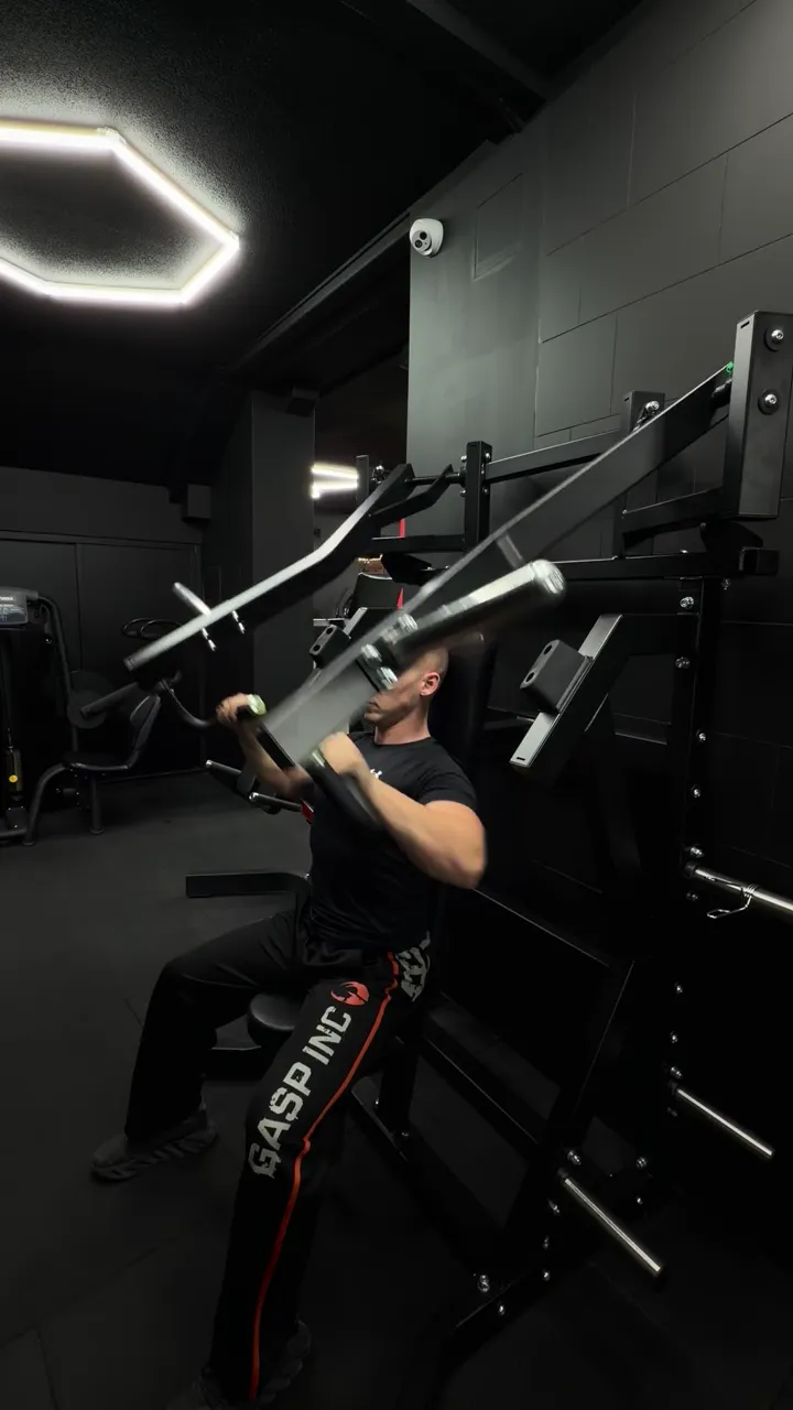 Heavy strength bench
